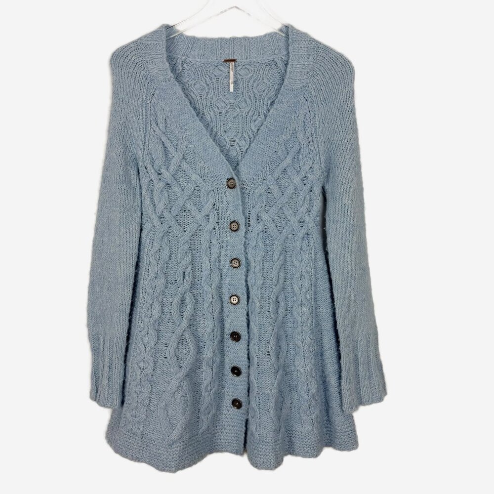 Free People Cable Knit Babydoll Cardigan Sweater XS Fairy Preppy Soft Grunge